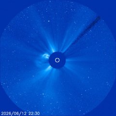 Images of the solar corona