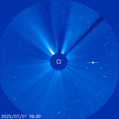 Images of the solar corona